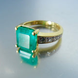 18kt Yellow Square Cut Emerald and Diamond Ring