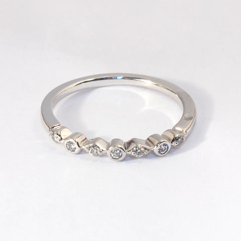 14kt Bezel Set 7 Diamond Band