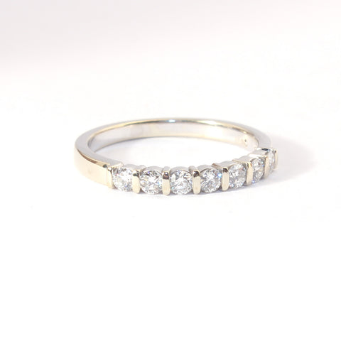 14kt Bar set 7 Diamond Band