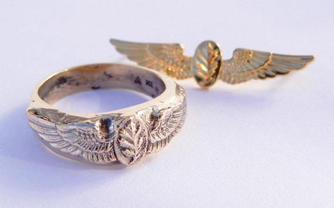 14kt Yellow Gold Oak Leaf & Wings Ring