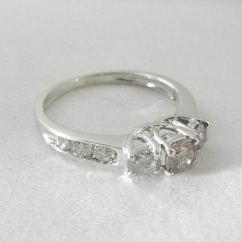 Vintage Style 10kt Gold 9 Diamond Ring