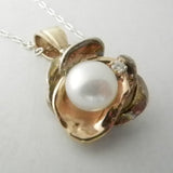 Orbit Pearl Pendant with Diamond