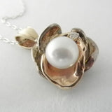 Orbit Pearl Pendant with Diamond