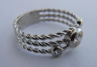 14kt White Twisted Band w/ 3 Diamonds