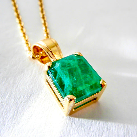 14kt Emerald Cut Emerald Pendant