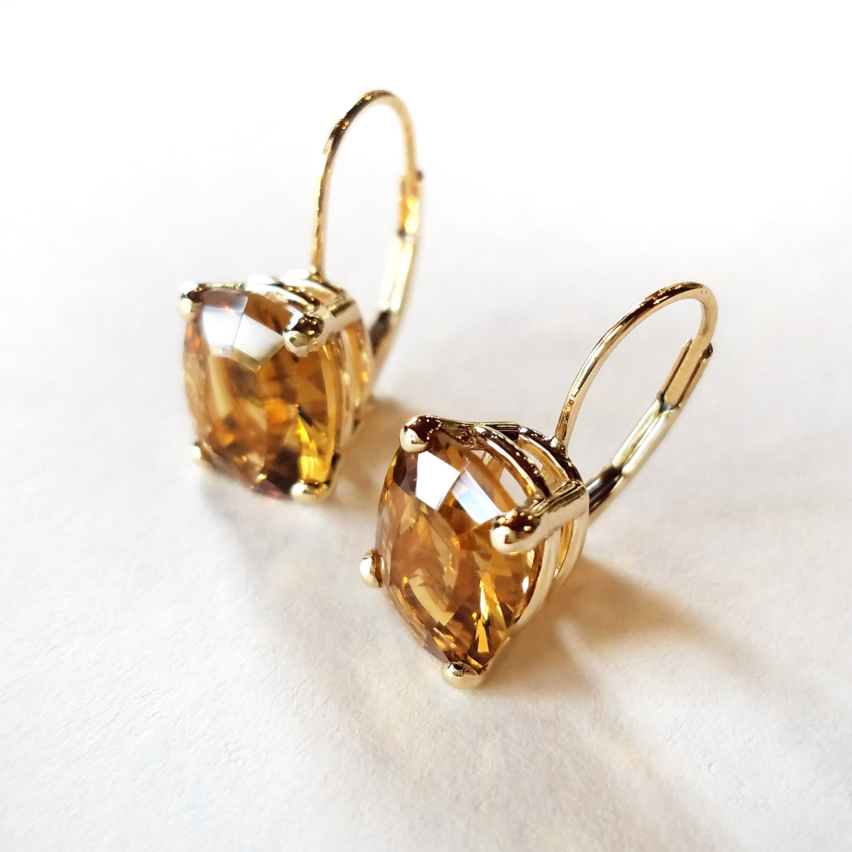 CASATO Anello in oro giallo e bianco con quarzi citrini, peridoti e CASATO Anello in oro giallo e bianco con quarzi citrini, peridoti e