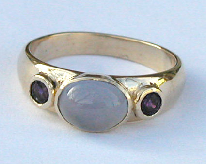 14kt Bezel set Lace Agate and Garnet Ring