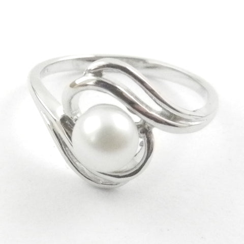 Akoya Pearl and White Gold Ring