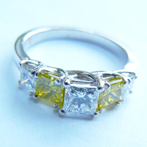 14kt White Gold Diamond & Citrine 5 Stone Ring